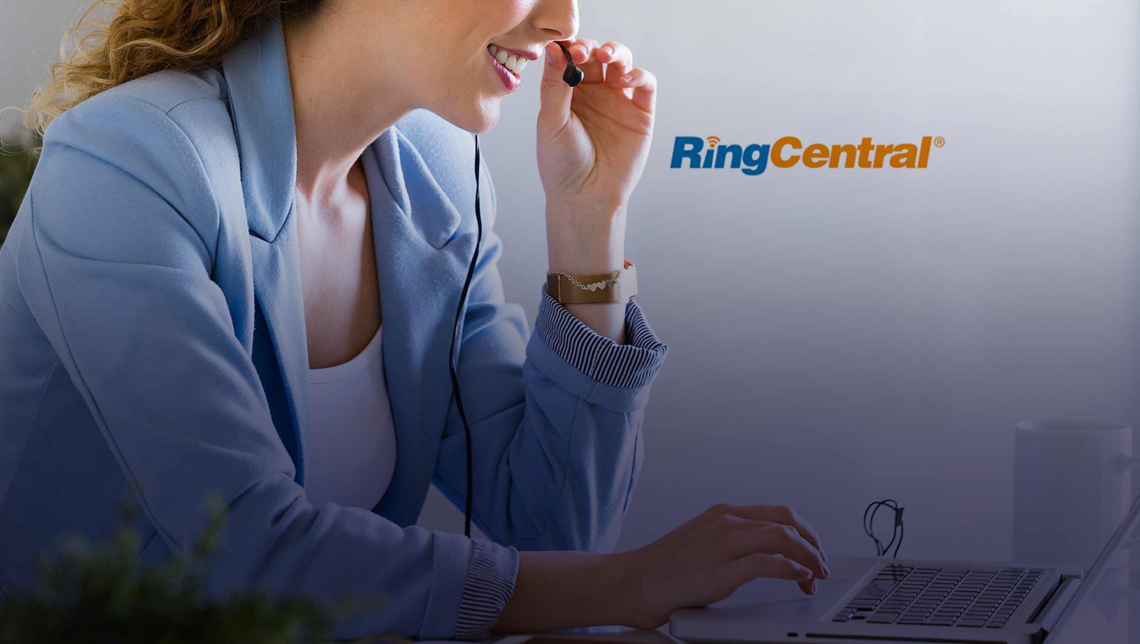 Ryder Turns to RingCentral Cloud Communications to Improve Service, Enhance Mobility, and Empower Call Center Agents