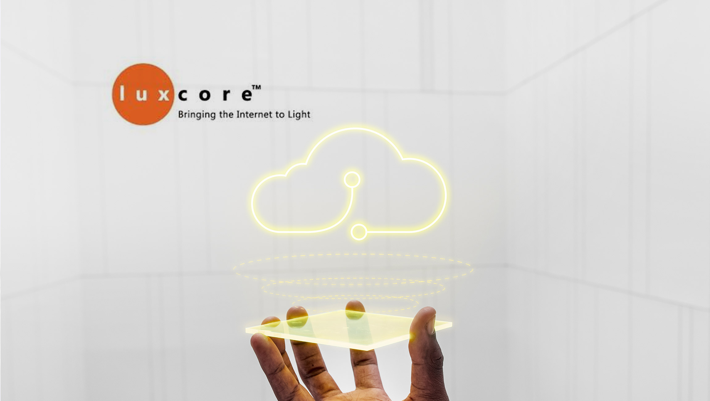 Luxcore, Inc. Announces Production Release of LambdaXchange™ Cloud Data Infrastructure Platform